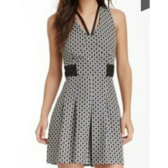 W118 by Walter Baker Dresses & Skirts - Walter Baker W118 Faux Leather Trim Bianca Dress Womens Fashion Dress Large